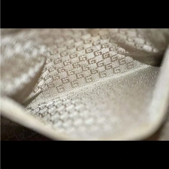 Used Gucci Leather Trimmed Logo Bag Handbag EUC - Picture 4 of 13